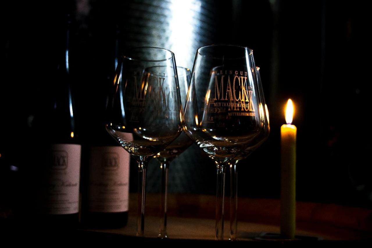 Ferienzimmer Weingut Mack Oestrich-Winkel Exterior foto