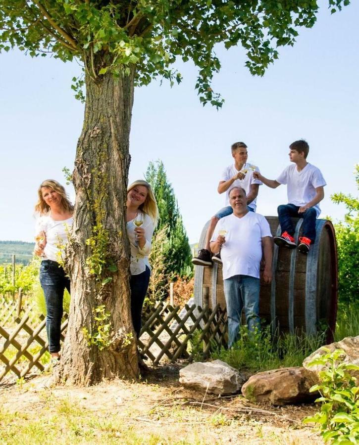 Ferienzimmer Weingut Mack Oestrich-Winkel Exterior foto